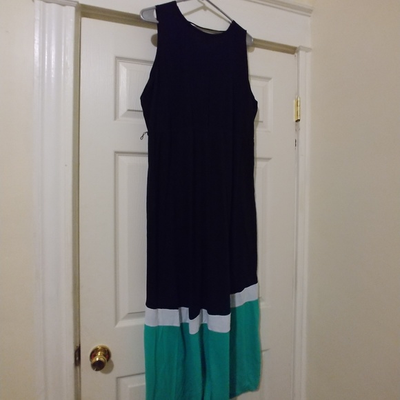 Hi lo maxi dress - Picture 2 of 3